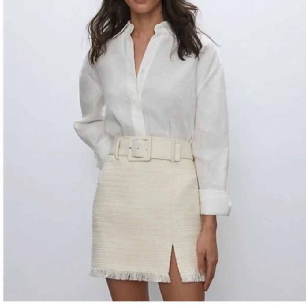 Aritzia Babaton Pristina Tweed Mini Skirt in Giselle Cream